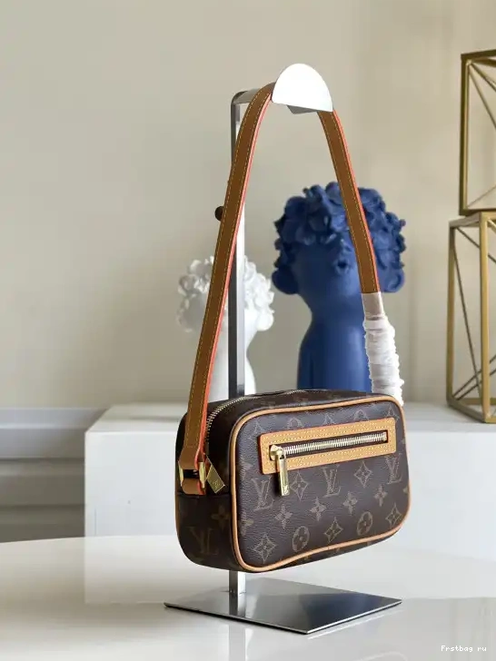 Frstbag ru LOUIS CITE VUITTON 0624